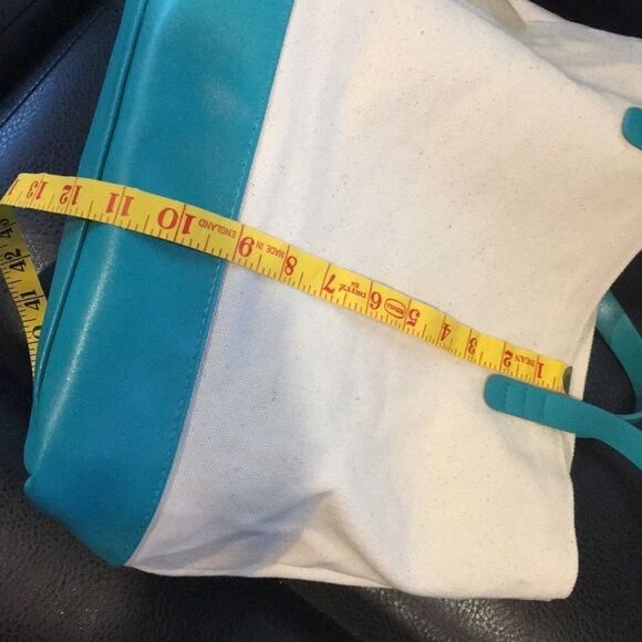 Vintage Bloomingdale’s Tote   - Picture 5 of 10